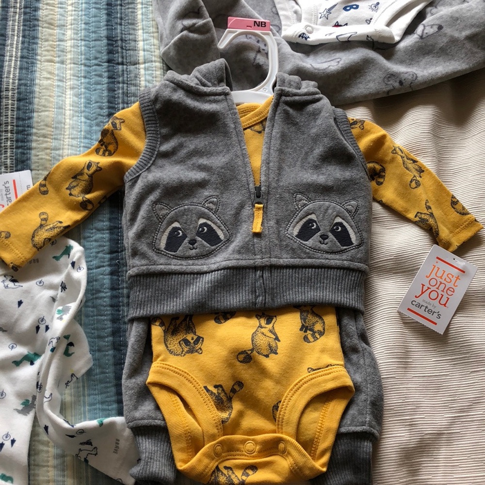 Baby boy outfit sz NB